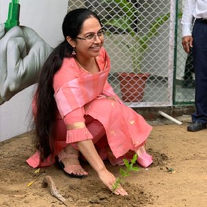 Dr Niti Kautish